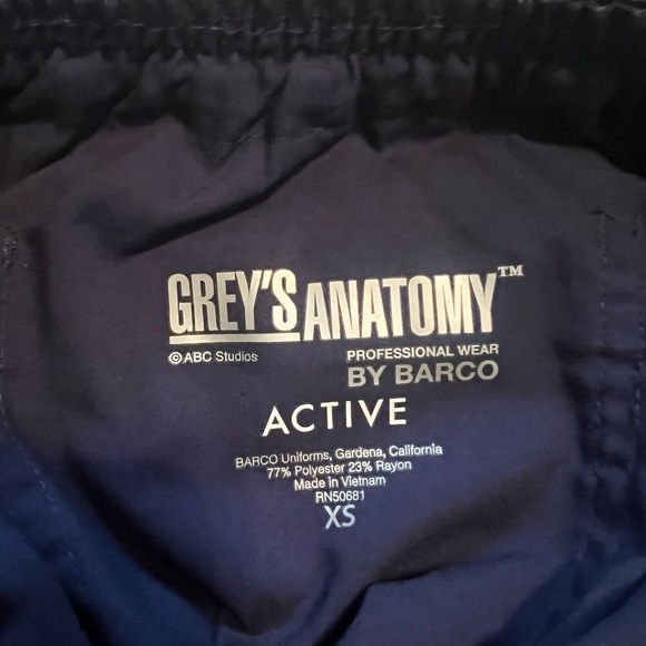 Grey’s Anatomy by Barco Scrub Pants XS in Indigo *Washed, never worn* - Picture 3 of 4